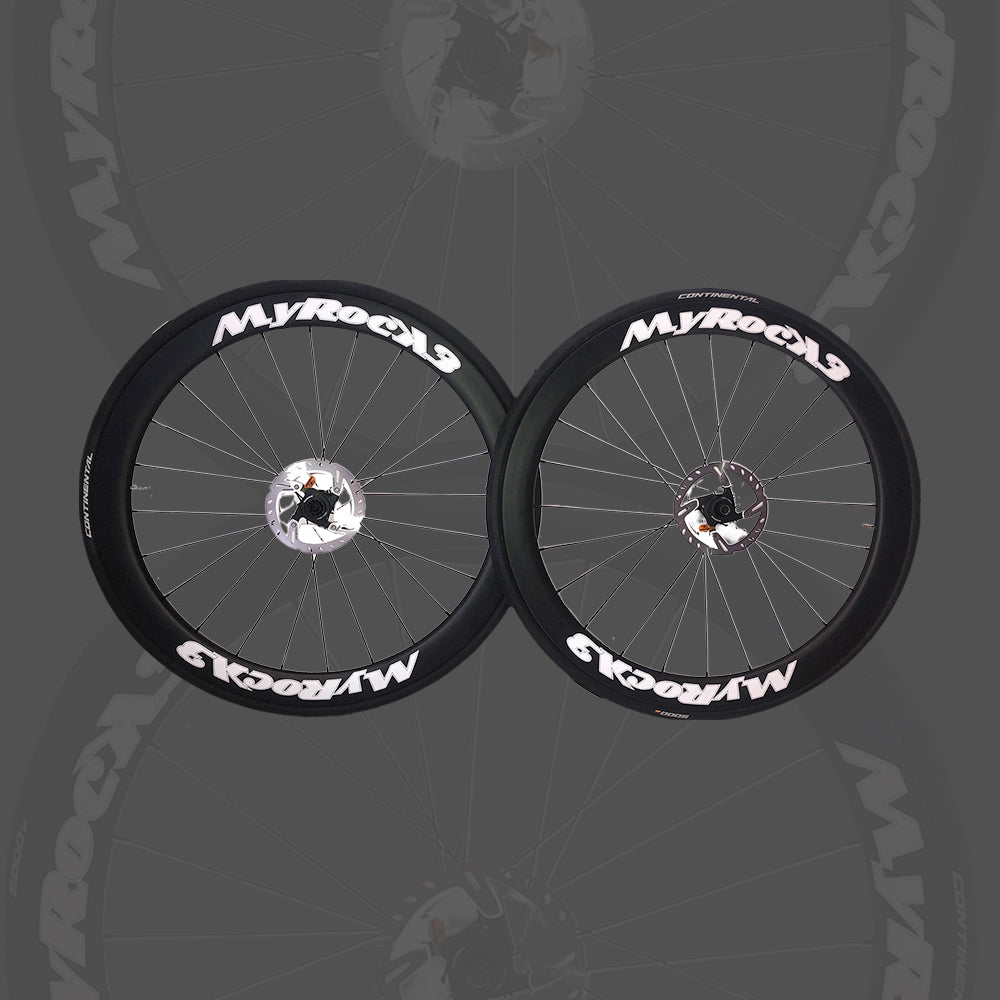 Paire de roues carbones à disc ultra light